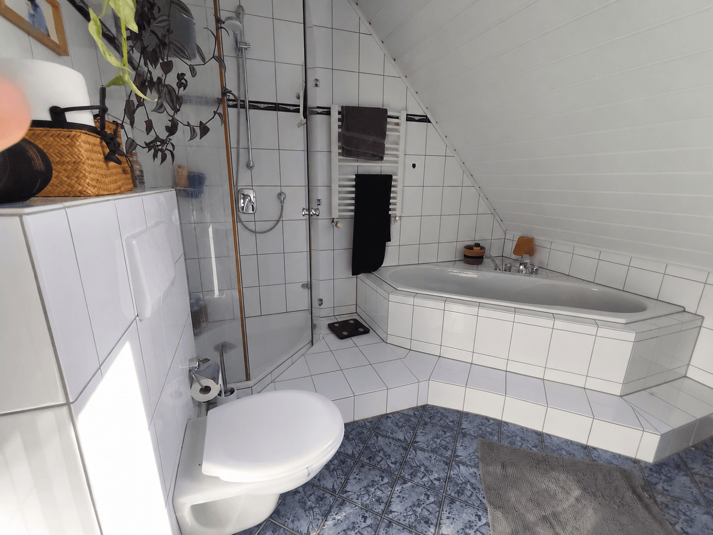 Predaj bytu 3-izbový 90 m², Forststraße 89, Mönchengladbach, Severné Porýnie - Westfálsko Predaj bytu 3-izbový 90 m², Forststraße 89, Mönchengladbach, Severné Porýnie - Westfálsko