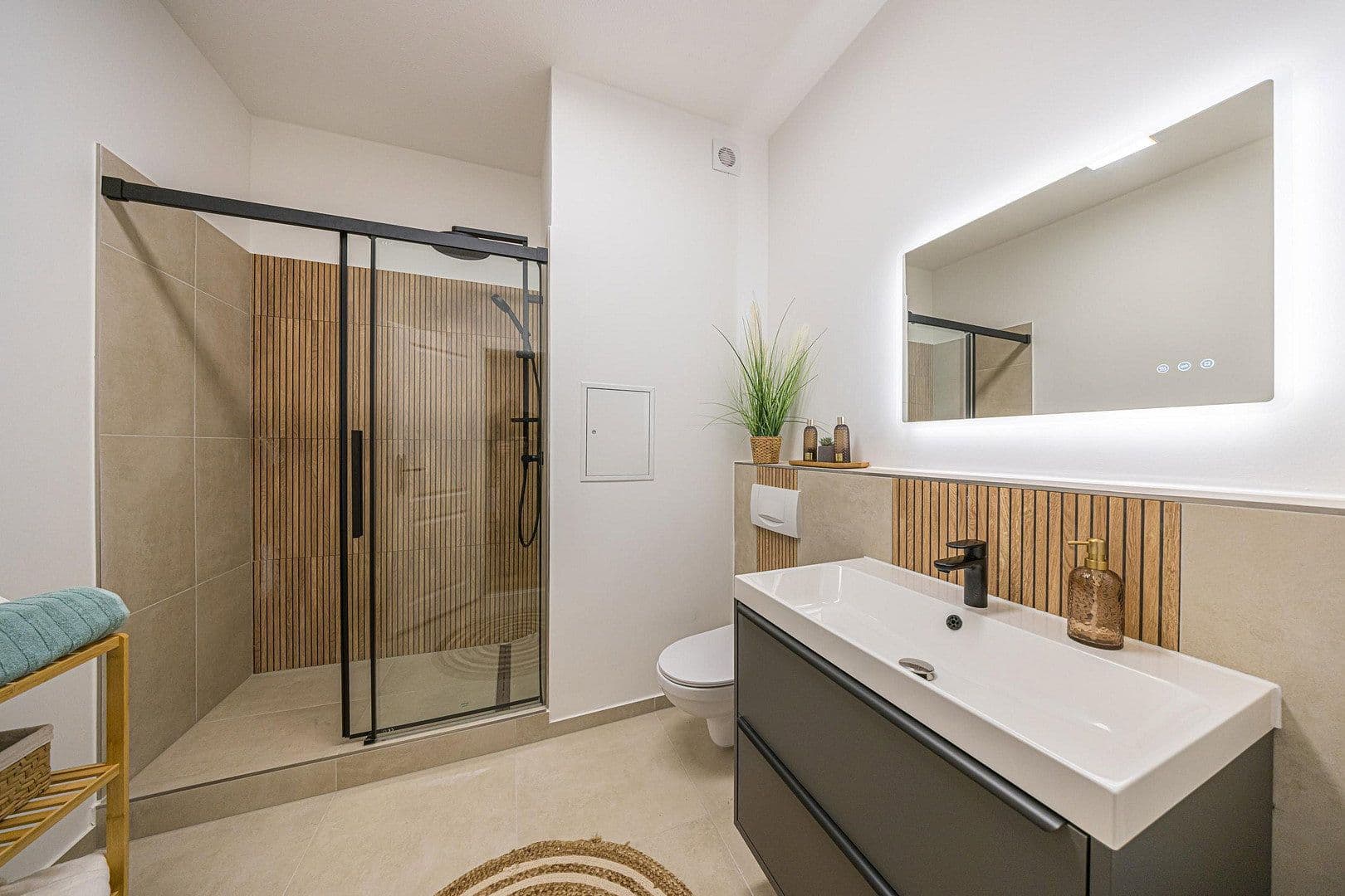 Predaj bytu 2-izbový 69 m², Leipzig, Sasko Predaj bytu 2-izbový 69 m², Leipzig, Sasko