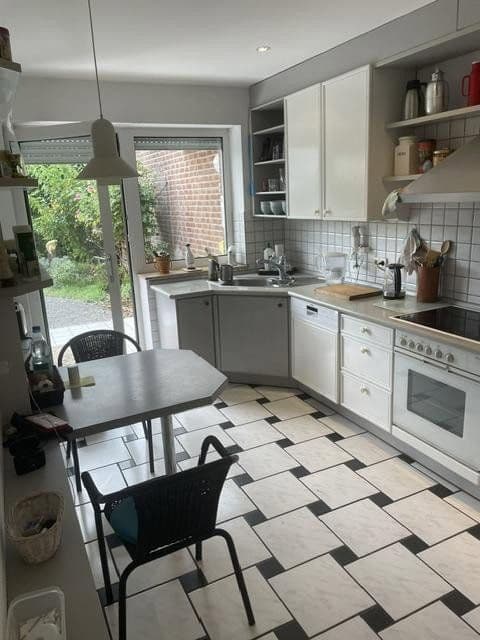 Predaj bytu 3-izbový 130 m², Mönchengladbach, Severné Porýnie - Westfálsko Predaj bytu 3-izbový 130 m², Mönchengladbach, Severné Porýnie - Westfálsko