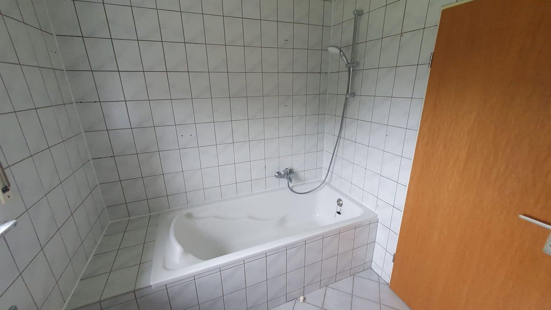 Prenájom bytu 3-izbový 78 m², Eichenweg 3, Zerbst/Anhalt, Sasko-Anhaltsko Prenájom bytu 3-izbový 78 m², Eichenweg 3, Zerbst/Anhalt, Sasko-Anhaltsko