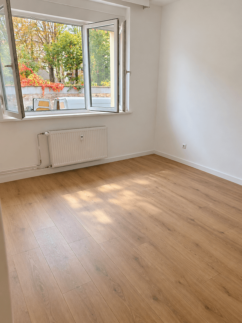 Predaj bytu 2-izbový 48 m², Berlin, Berlín Predaj bytu 2-izbový 48 m², Berlin, Berlín