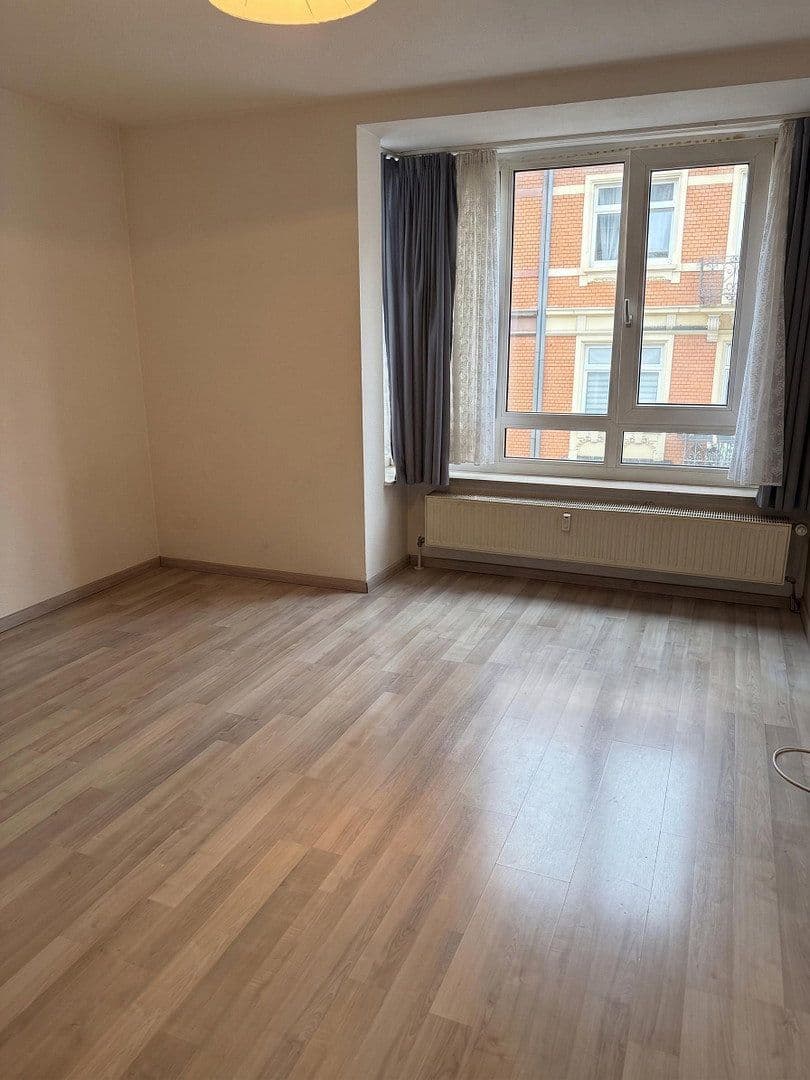 Prenájom bytu 1-izbový 22 m², Mannheim, Bádensko-Wurttembersko Prenájom bytu 1-izbový 22 m², Mannheim, Bádensko-Wurttembersko
