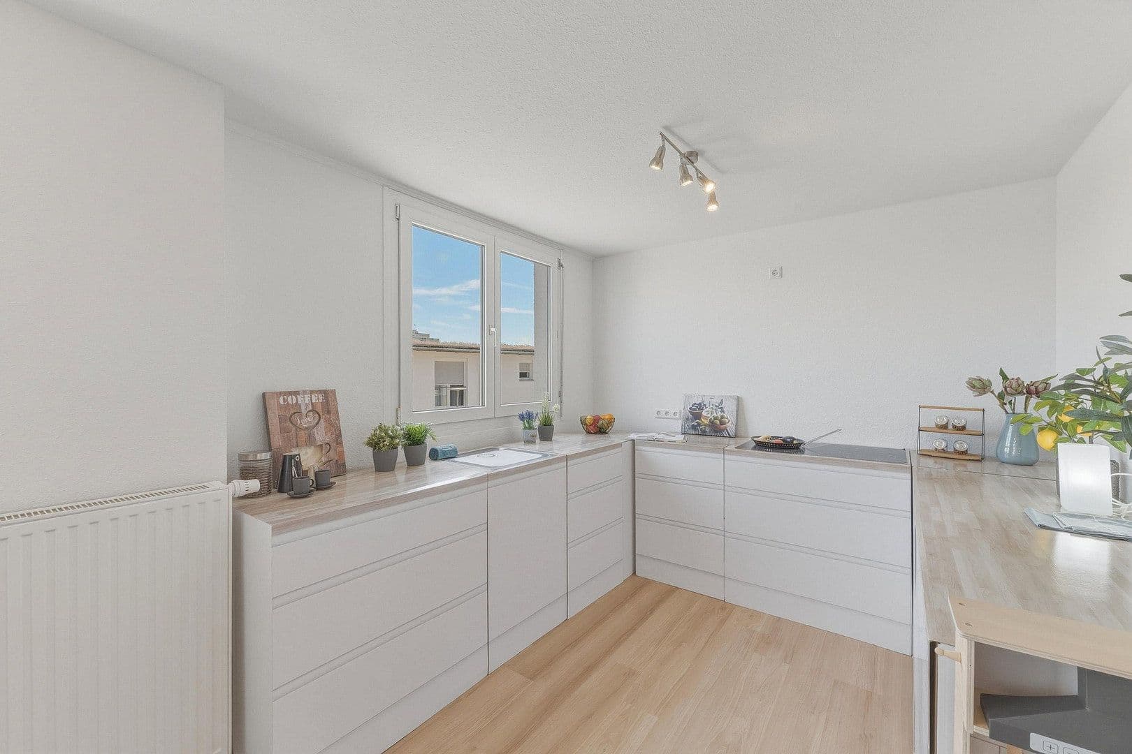 Predaj domu 112 m², pozemok 149 m², Nürtingen, Bádensko-Wurttembersko Predaj domu 112 m², pozemok 149 m², Nürtingen, Bádensko-Wurttembersko
