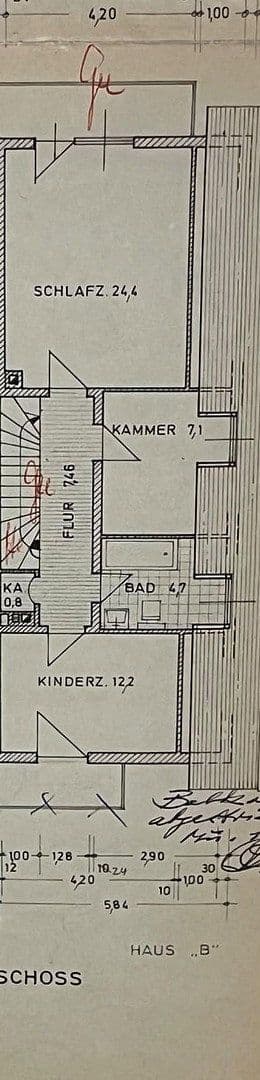 Prenájom domu 130 m², pozemok 374 m², Siegsdorfer Straße, München, Bavorsko Prenájom domu 130 m², pozemok 374 m², Siegsdorfer Straße, München, Bavorsko