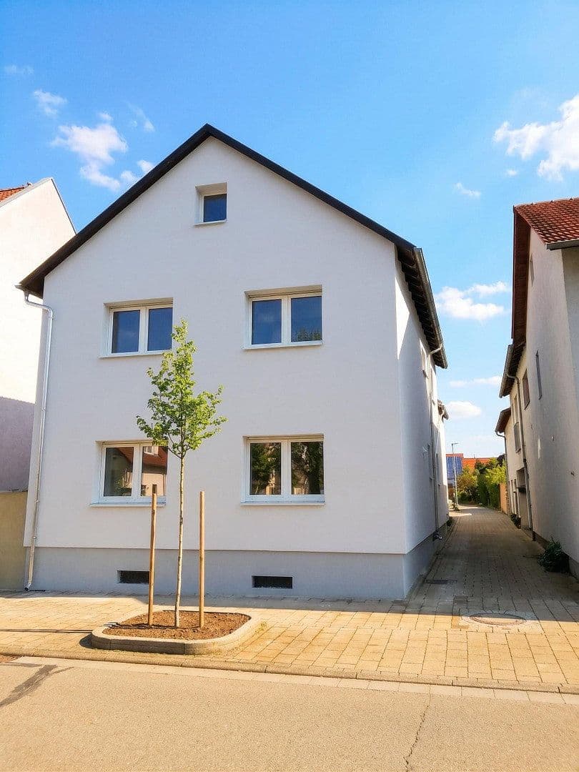 Prenájom bytu 2-izbový 70 m², St. Leon-Rot, Bádensko-Wurttembersko Prenájom bytu 2-izbový 70 m², St. Leon-Rot, Bádensko-Wurttembersko