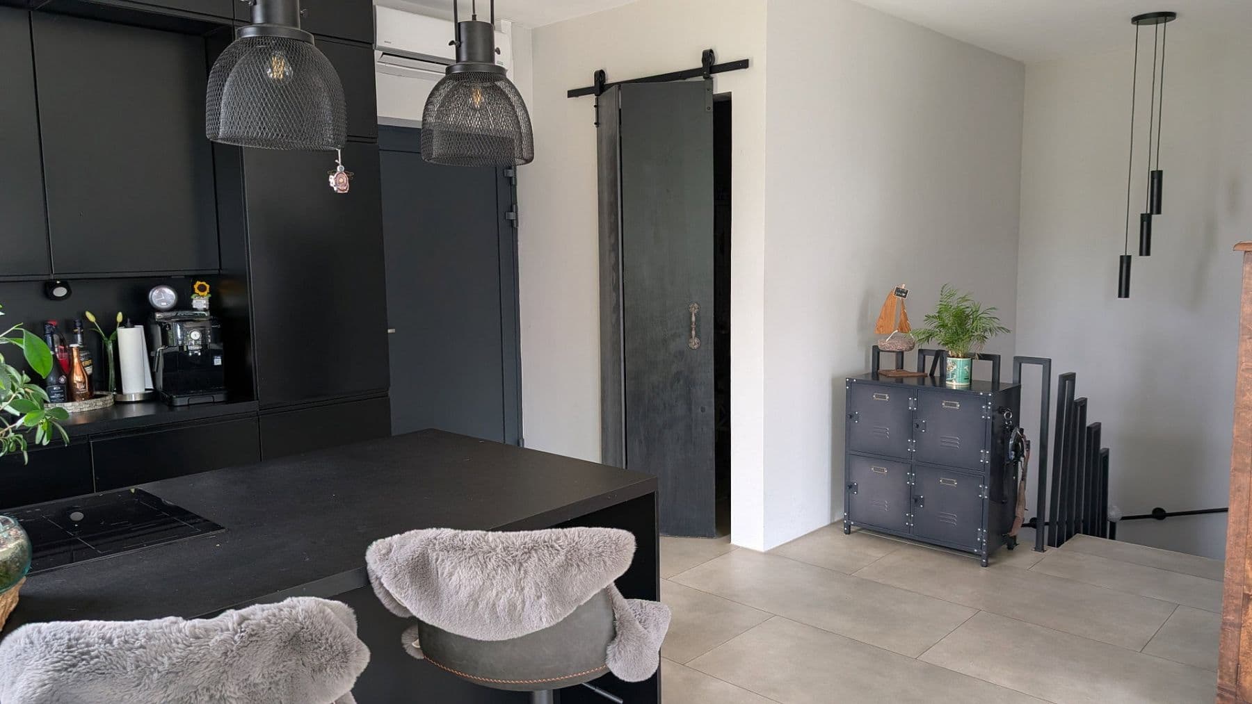 Predaj domu 170 m², pozemok 365 m², Bergisch Gladbach, Severné Porýnie - Westfálsko Predaj domu 170 m², pozemok 365 m², Bergisch Gladbach, Severné Porýnie - Westfálsko