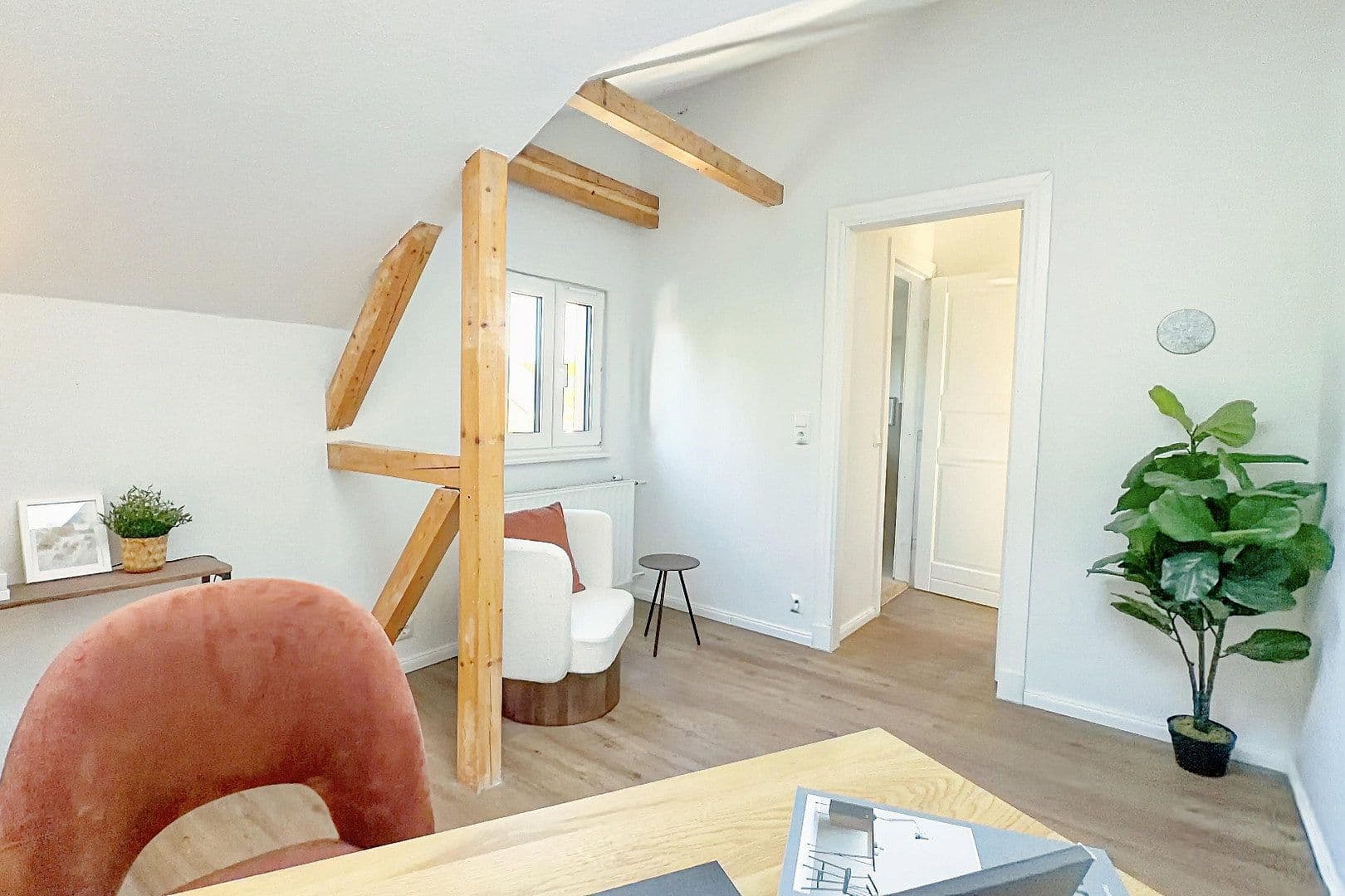 Predaj domu 131 m², pozemok 502 m², Ahrensburg, Šlezvicko-Holštajnsko Predaj domu 131 m², pozemok 502 m², Ahrensburg, Šlezvicko-Holštajnsko