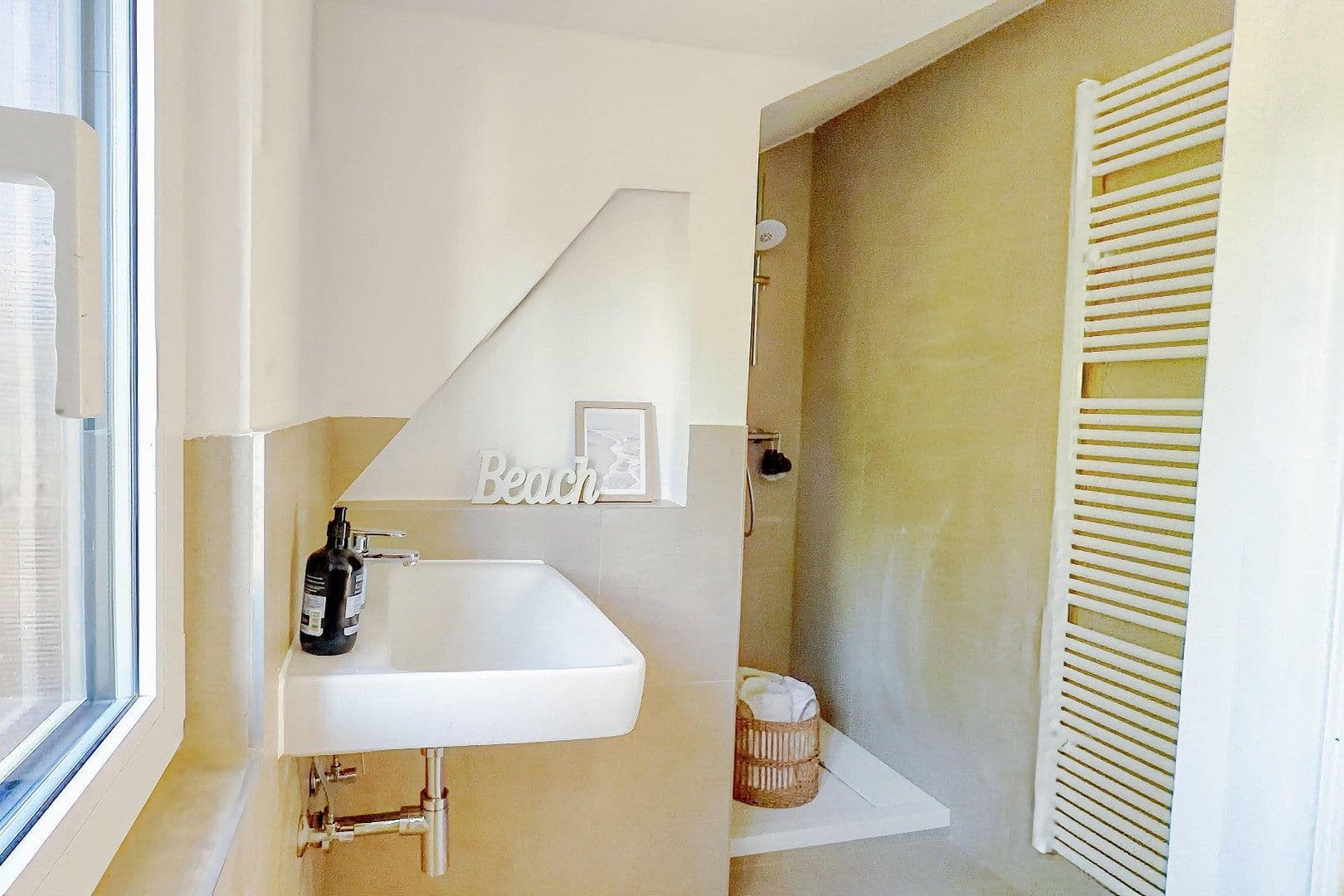Predaj domu 131 m², pozemok 502 m², Ahrensburg, Šlezvicko-Holštajnsko Predaj domu 131 m², pozemok 502 m², Ahrensburg, Šlezvicko-Holštajnsko