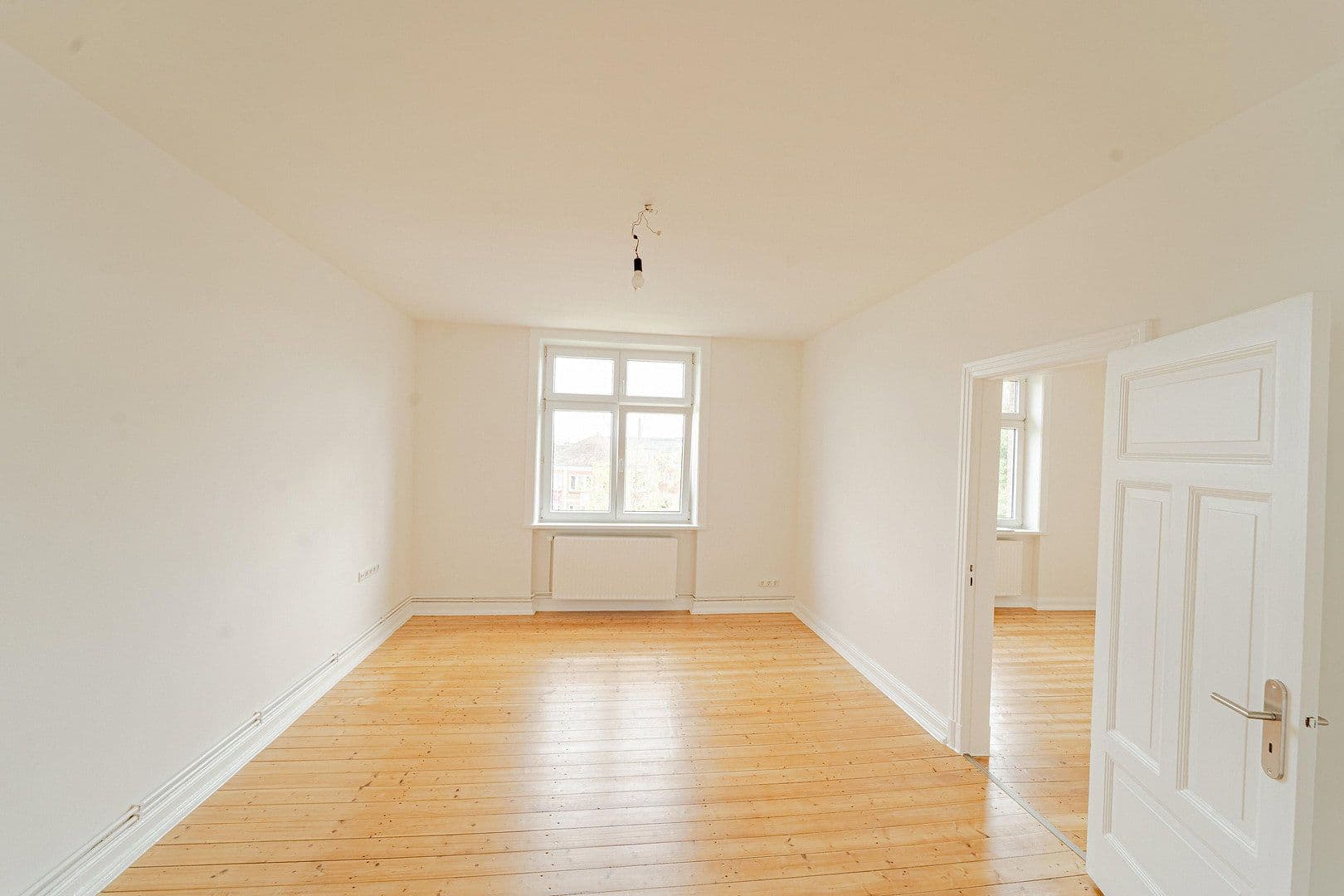 Prenájom bytu 2-izbový 65 m², Schwartauer Allee 121a, Lübeck, Šlezvicko-Holštajnsko Prenájom bytu 2-izbový 65 m², Schwartauer Allee 121a, Lübeck, Šlezvicko-Holštajnsko