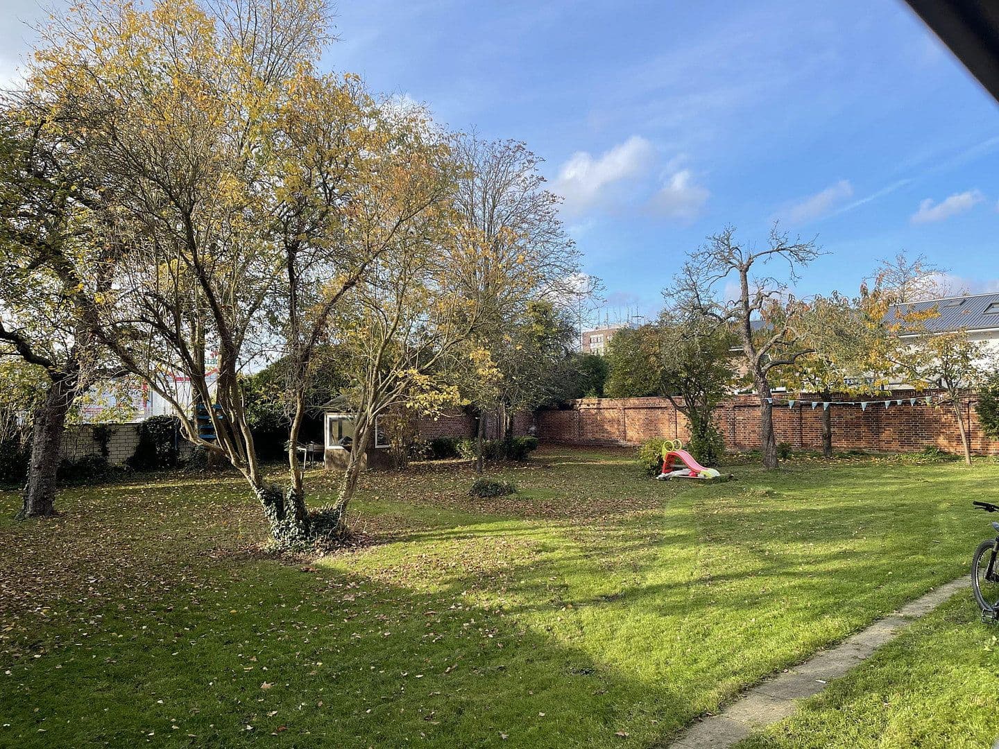Prenájom bytu 2-izbový 65 m², Schwartauer Allee 121a, Lübeck, Šlezvicko-Holštajnsko Prenájom bytu 2-izbový 65 m², Schwartauer Allee 121a, Lübeck, Šlezvicko-Holštajnsko