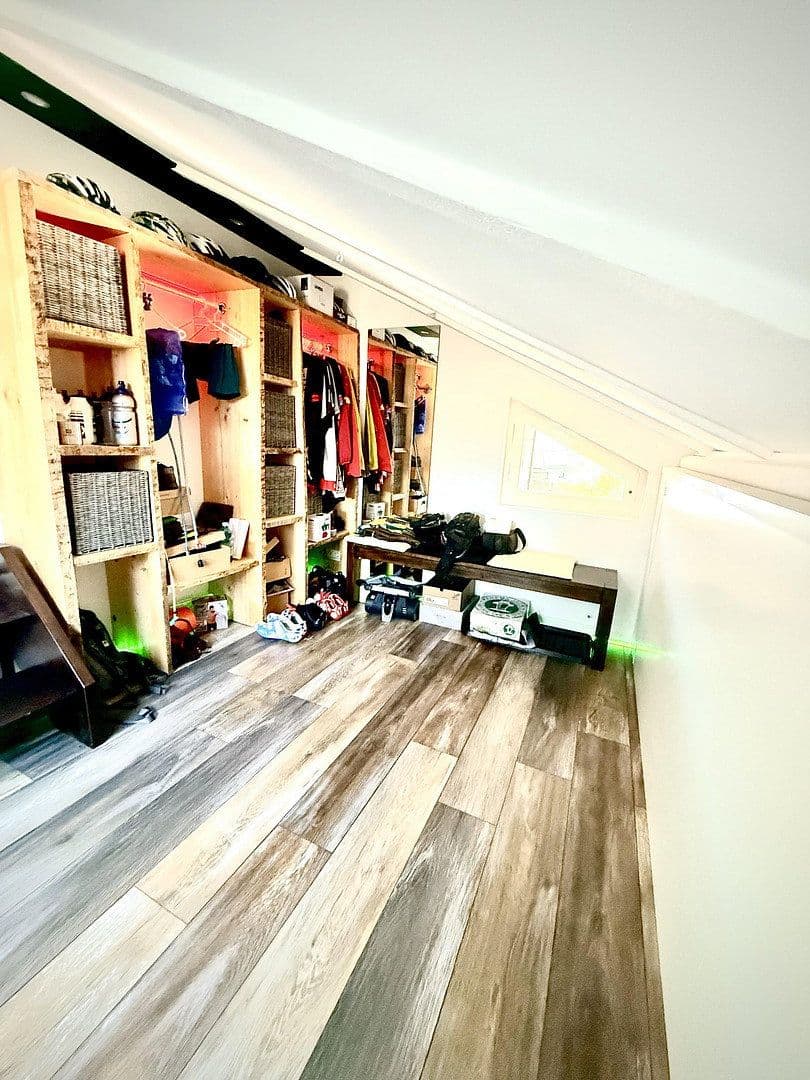 Predaj domu 150 m², pozemok 1.000 m², Clausthal-Zellerfeld, Dolné Sasko Predaj domu 150 m², pozemok 1.000 m², Clausthal-Zellerfeld, Dolné Sasko