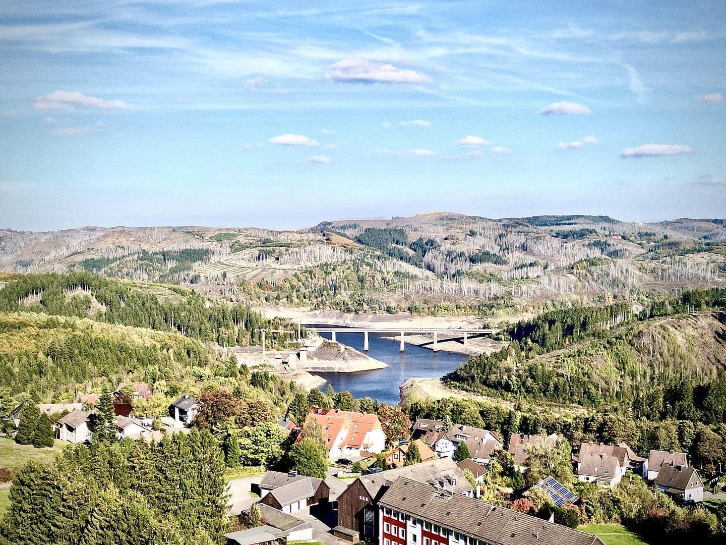 Predaj domu 150 m², pozemok 1.000 m², Clausthal-Zellerfeld, Dolné Sasko Predaj domu 150 m², pozemok 1.000 m², Clausthal-Zellerfeld, Dolné Sasko
