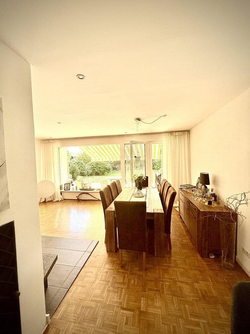 Predaj domu 150 m², pozemok 1.000 m², Clausthal-Zellerfeld, Dolné Sasko Predaj domu 150 m², pozemok 1.000 m², Clausthal-Zellerfeld, Dolné Sasko