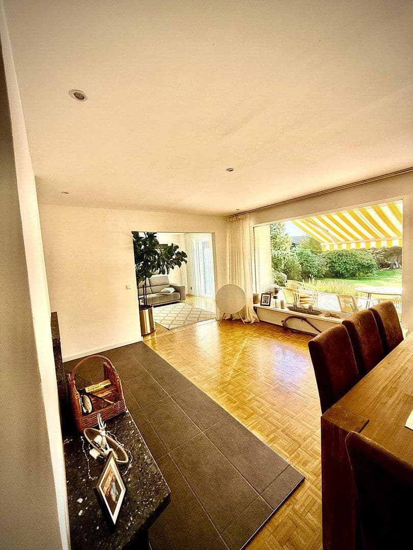 Predaj domu 150 m², pozemok 1.000 m², Clausthal-Zellerfeld, Dolné Sasko Predaj domu 150 m², pozemok 1.000 m², Clausthal-Zellerfeld, Dolné Sasko