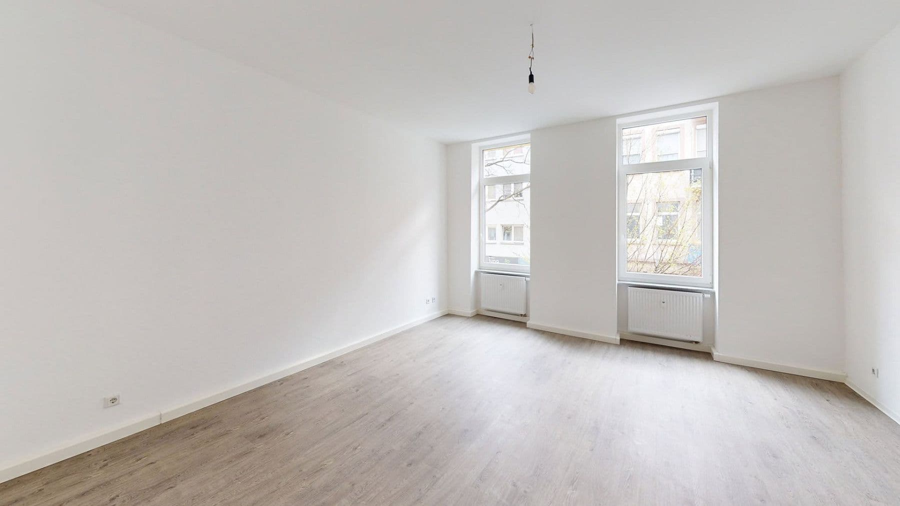 Prenájom bytu 3-izbový 78 m², Mannheim, Bádensko-Wurttembersko Prenájom bytu 3-izbový 78 m², Mannheim, Bádensko-Wurttembersko