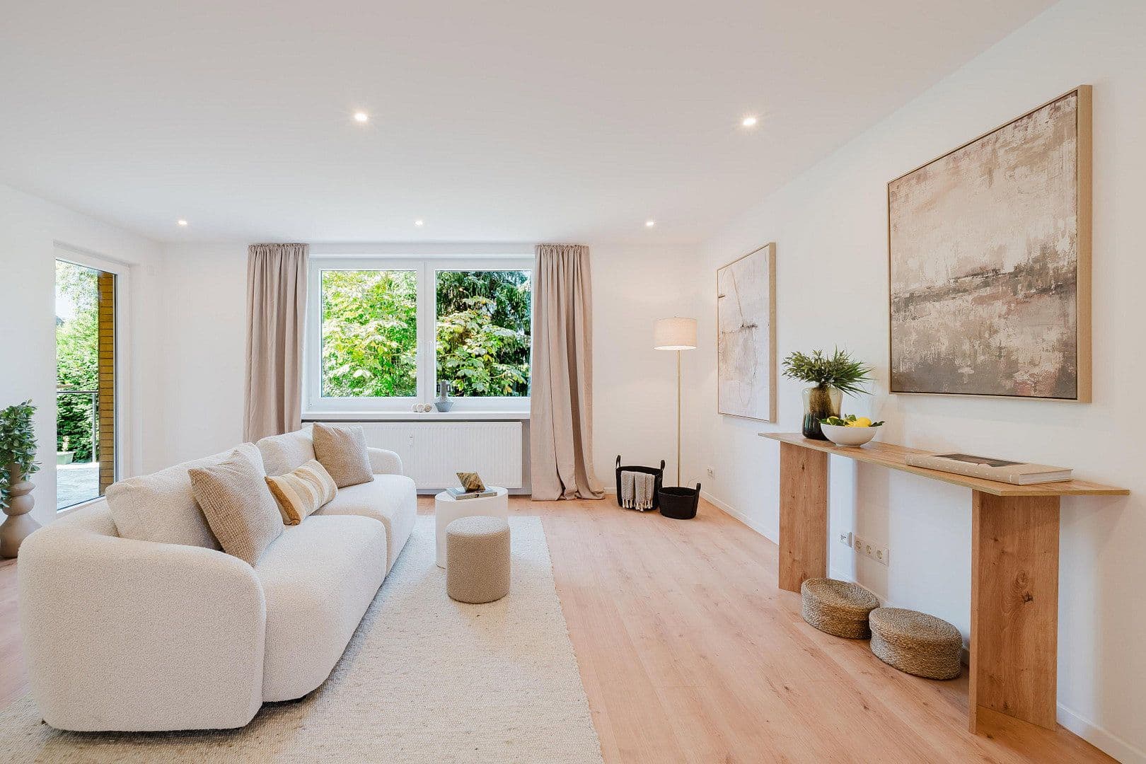 Predaj bytu 4-izbový 130 m², Espenweg 17a, Wolfsburg, Dolné Sasko Predaj bytu 4-izbový 130 m², Espenweg 17a, Wolfsburg, Dolné Sasko