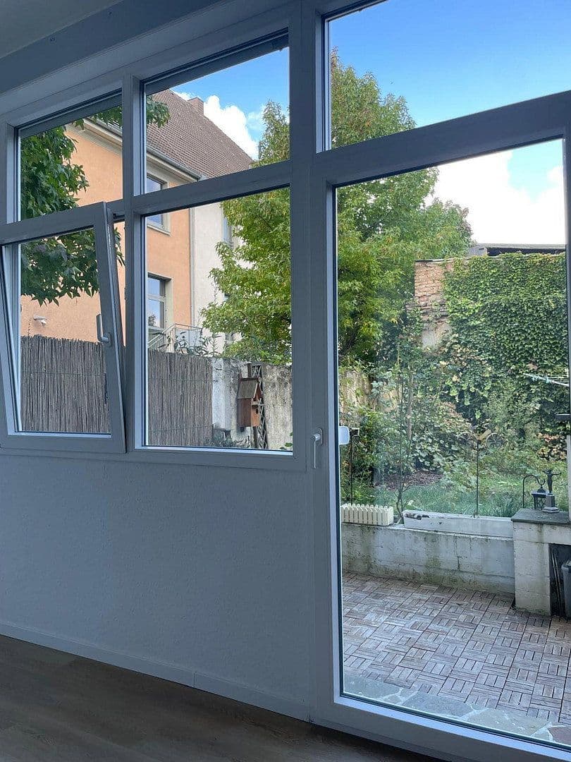 Prenájom bytu 3-izbový 97 m², Feldherrnstraße 7, Dortmund, Severné Porýnie - Westfálsko Prenájom bytu 3-izbový 97 m², Feldherrnstraße 7, Dortmund, Severné Porýnie - Westfálsko