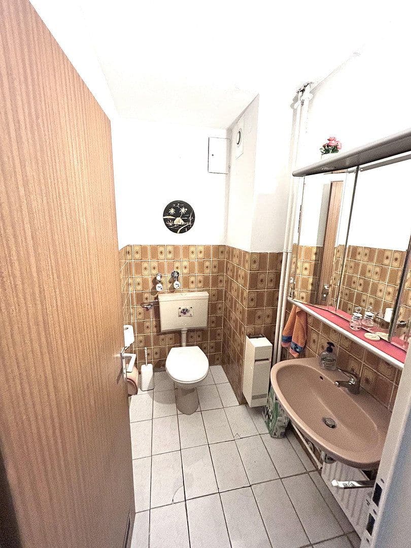 Predaj bytu 3-izbový 91 m², Frankfurt am Main, Hesensko Predaj bytu 3-izbový 91 m², Frankfurt am Main, Hesensko