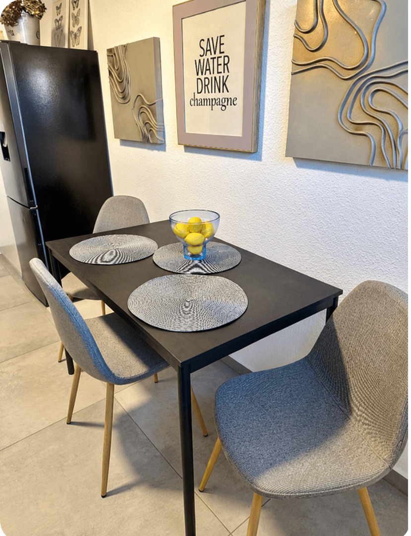 Prenájom bytu 2-izbový 65 m², Leimen, Bádensko-Wurttembersko Prenájom bytu 2-izbový 65 m², Leimen, Bádensko-Wurttembersko