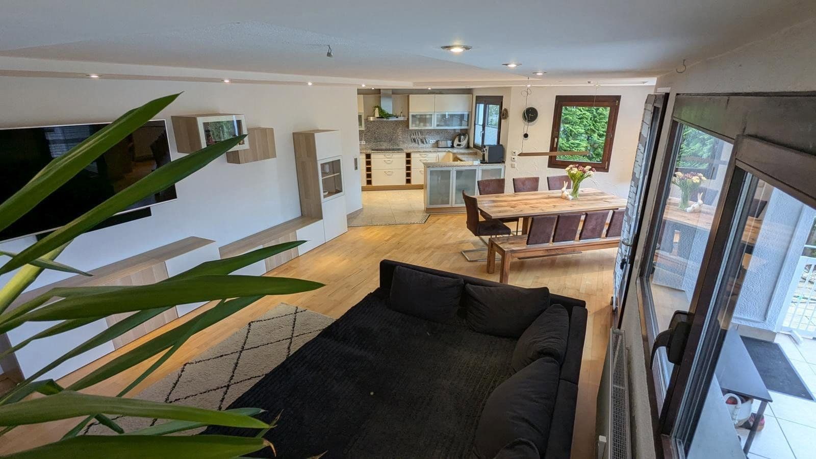 Predaj bytu 4-izbový 141 m², Böblingen, Bádensko-Wurttembersko Predaj bytu 4-izbový 141 m², Böblingen, Bádensko-Wurttembersko
