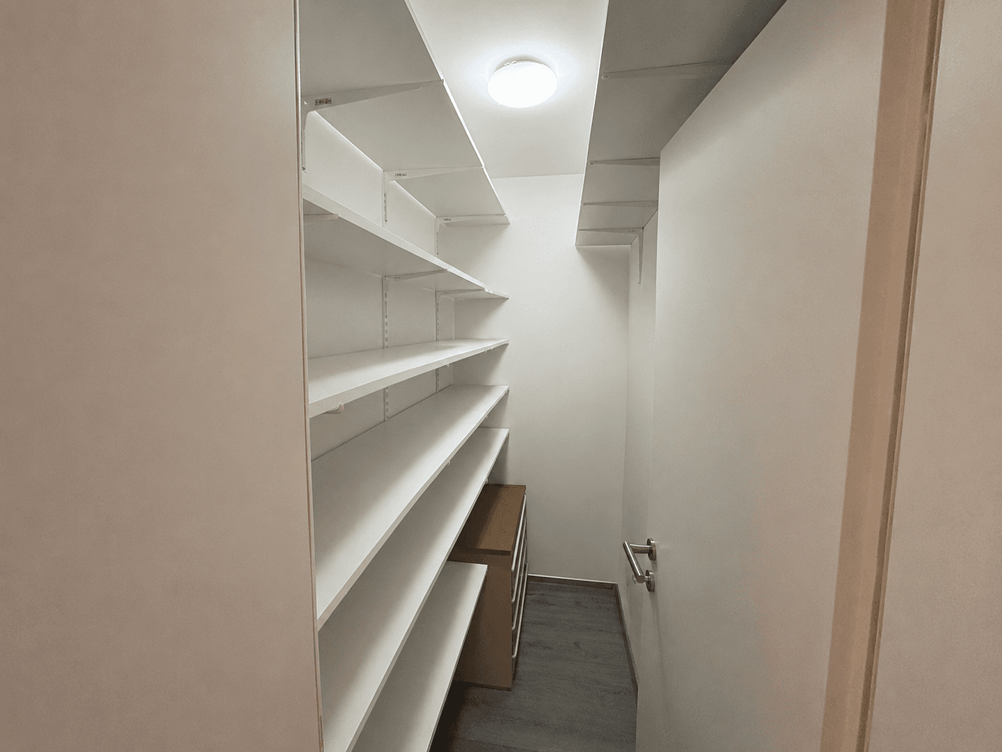 Predaj bytu 3-izbový 87 m², Aalen, Bádensko-Wurttembersko Predaj bytu 3-izbový 87 m², Aalen, Bádensko-Wurttembersko