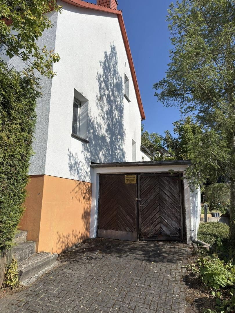 Predaj domu 398 m², pozemok 437 m², Wetzlar, Hesensko Predaj domu 398 m², pozemok 437 m², Wetzlar, Hesensko