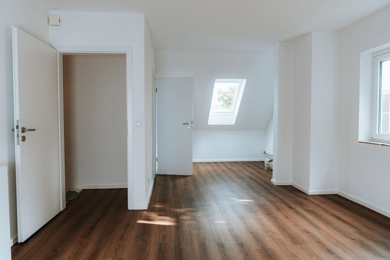 Predaj domu 129 m², pozemok 276 m², Hildesheim, Dolné Sasko Predaj domu 129 m², pozemok 276 m², Hildesheim, Dolné Sasko