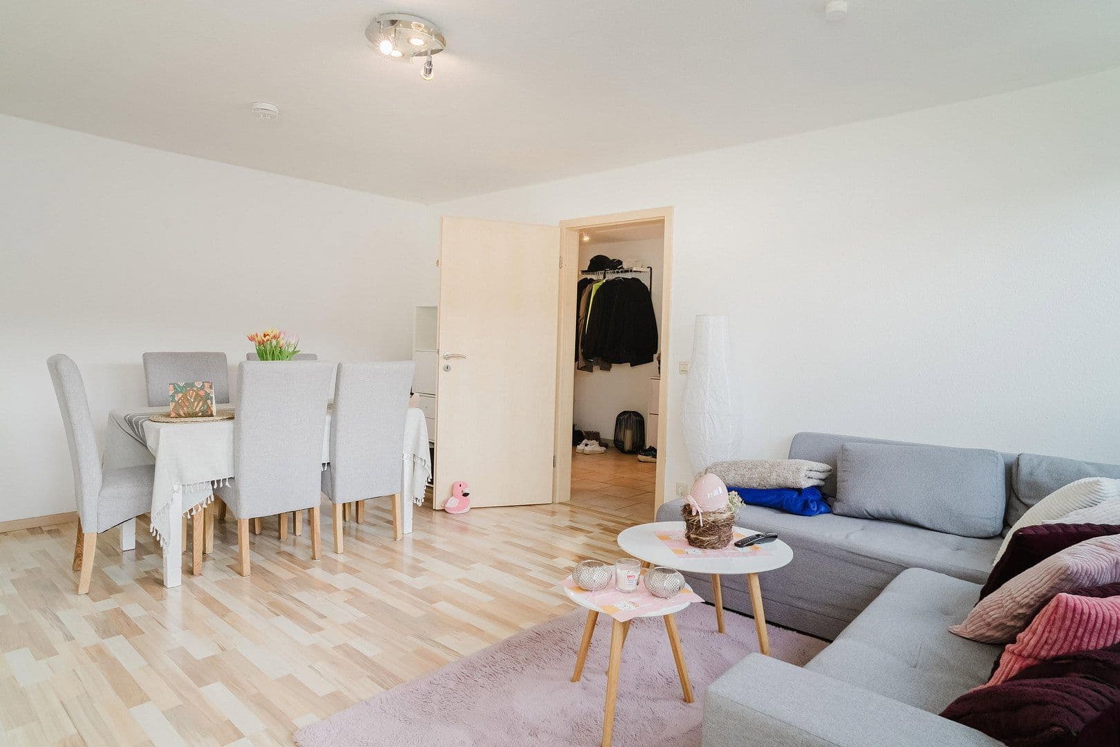Prenájom bytu 4-izbový 84 m², Hohenzollernstraße, Koblenz, Porýnie-Falcko Prenájom bytu 4-izbový 84 m², Hohenzollernstraße, Koblenz, Porýnie-Falcko