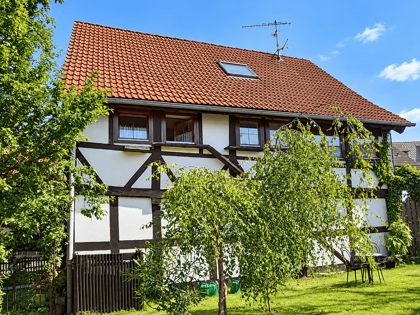 Predaj domu 171 m², pozemok 435 m², Dorfmitte 3, Goslar, Dolné Sasko Predaj domu 171 m², pozemok 435 m², Dorfmitte 3, Goslar, Dolné Sasko