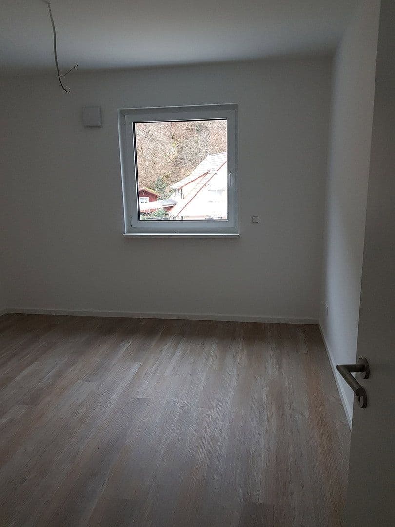 Prenájom bytu 3-izbový 90 m², Nordrach, Bádensko-Wurttembersko Prenájom bytu 3-izbový 90 m², Nordrach, Bádensko-Wurttembersko