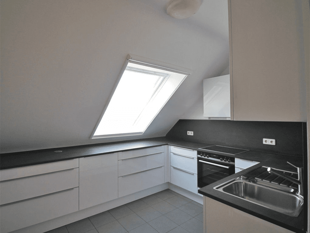 Prenájom bytu 5-izbový 125 m², Brunhildestrasse 22, Mannheim, Bádensko-Wurttembersko Prenájom bytu 5-izbový 125 m², Brunhildestrasse 22, Mannheim, Bádensko-Wurttembersko