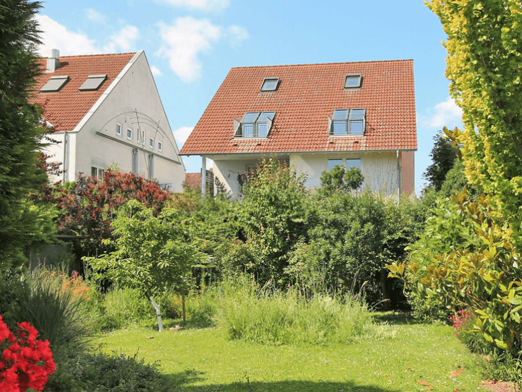 Prenájom bytu 5-izbový 125 m², Brunhildestrasse 22, Mannheim, Bádensko-Wurttembersko Prenájom bytu 5-izbový 125 m², Brunhildestrasse 22, Mannheim, Bádensko-Wurttembersko