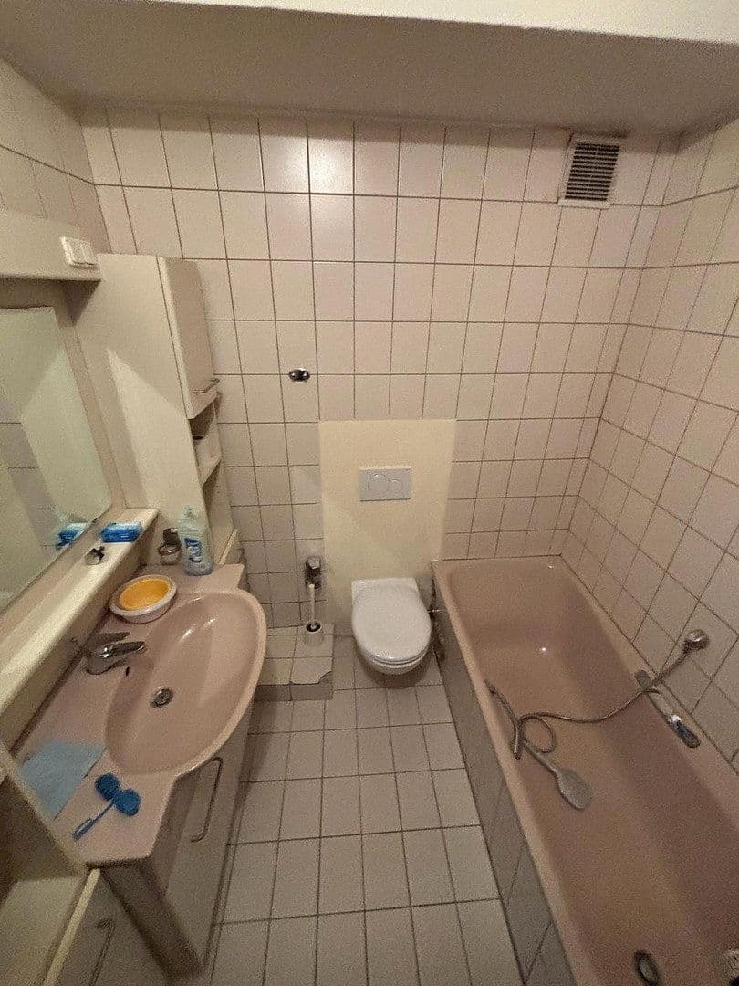 Predaj bytu 3-izbový 70 m², Düsseldorf, Severné Porýnie - Westfálsko Predaj bytu 3-izbový 70 m², Düsseldorf, Severné Porýnie - Westfálsko