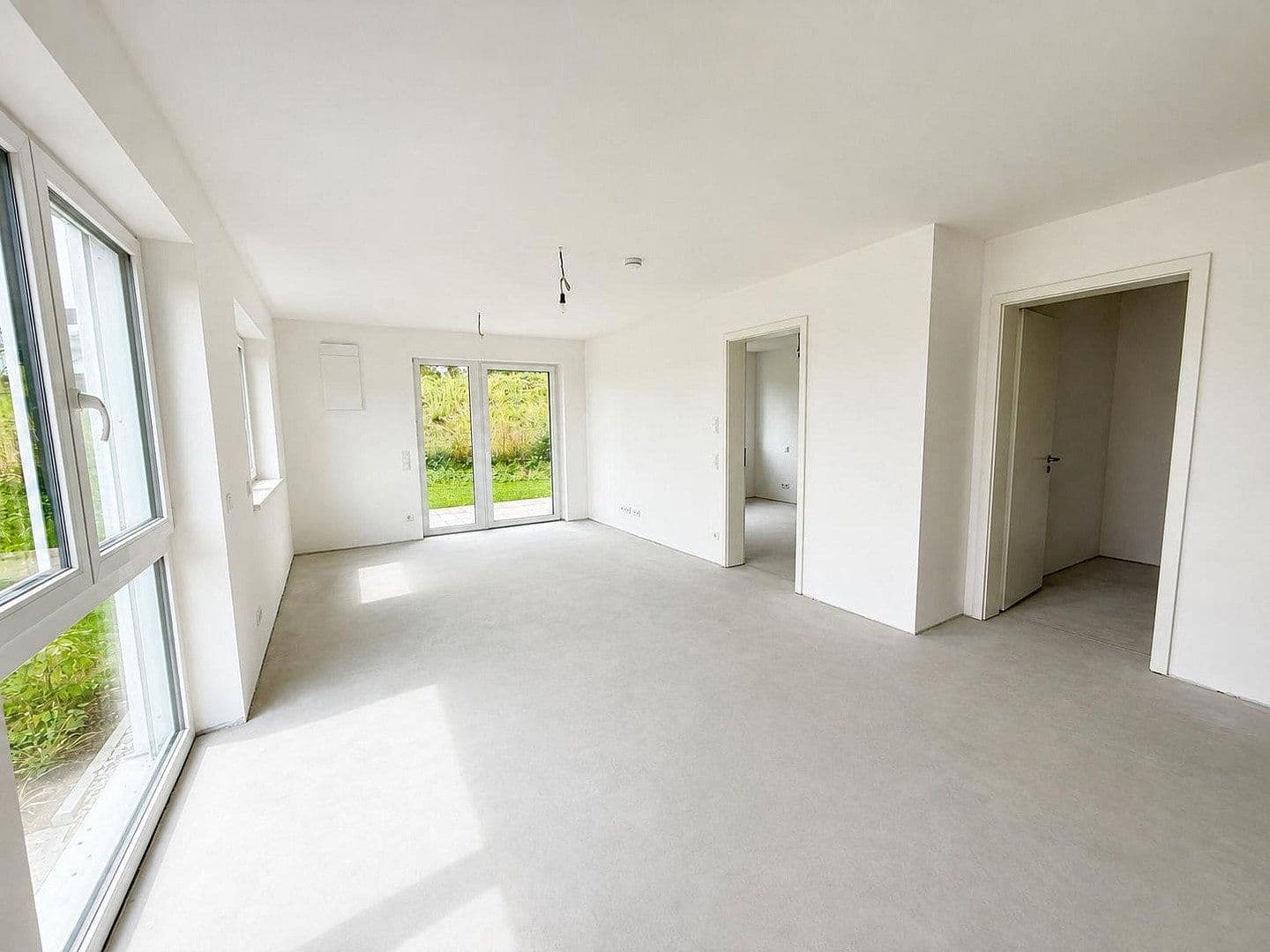 Prenájom bytu 3-izbový 87 m², Taufkirchen/Vils, Bavorsko Prenájom bytu 3-izbový 87 m², Taufkirchen/Vils, Bavorsko