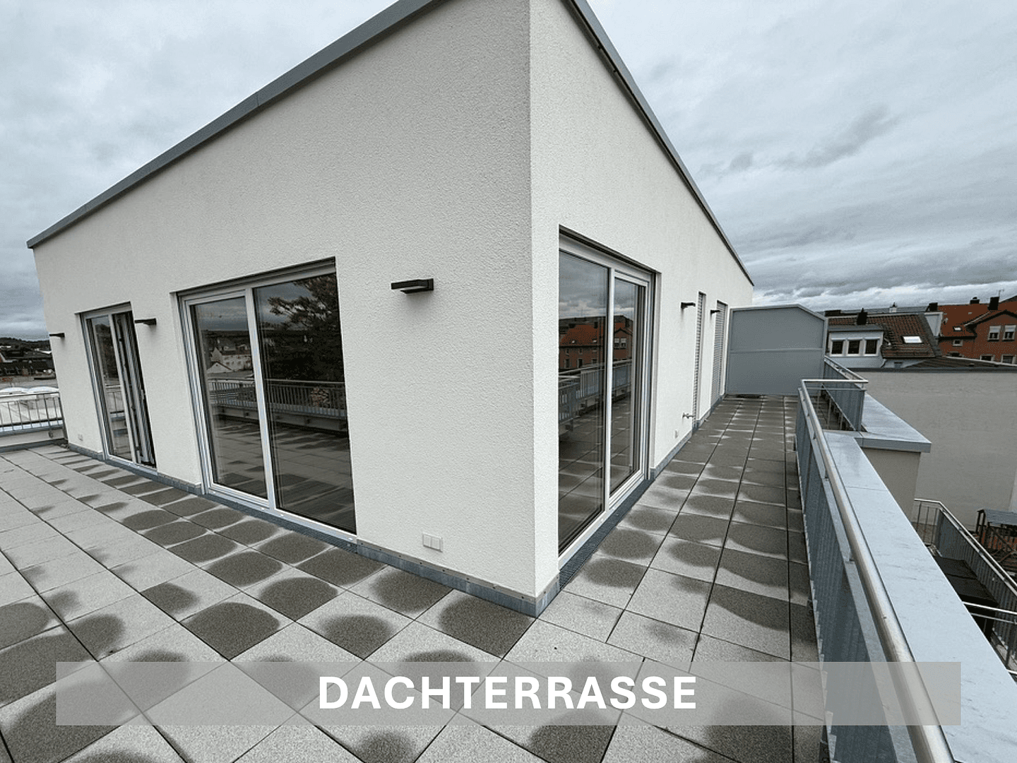 Prenájom bytu 2-izbový 93 m², Konrad-Frey-Str. 2, Bad Kreuznach, Porýnie-Falcko Prenájom bytu 2-izbový 93 m², Konrad-Frey-Str. 2, Bad Kreuznach, Porýnie-Falcko