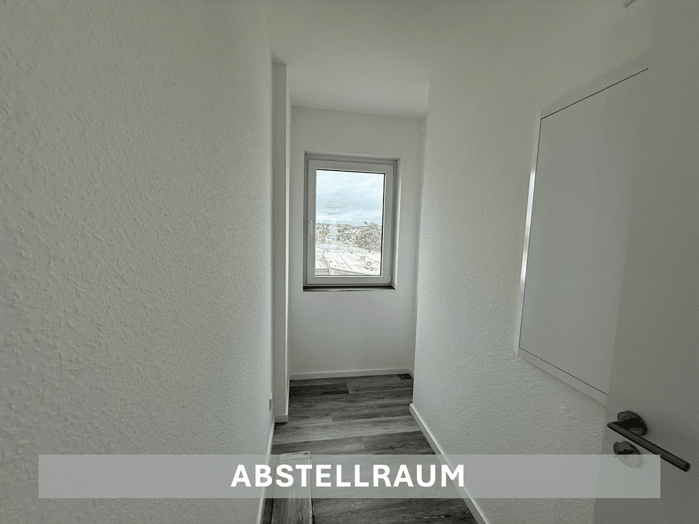 Prenájom bytu 2-izbový 93 m², Konrad-Frey-Str. 2, Bad Kreuznach, Porýnie-Falcko Prenájom bytu 2-izbový 93 m², Konrad-Frey-Str. 2, Bad Kreuznach, Porýnie-Falcko