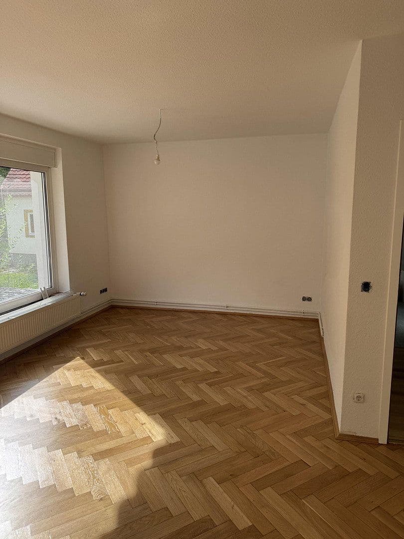 Prenájom domu 130 m², pozemok 980 m², Dresden Weixdorf, Sasko Prenájom domu 130 m², pozemok 980 m², Dresden Weixdorf, Sasko