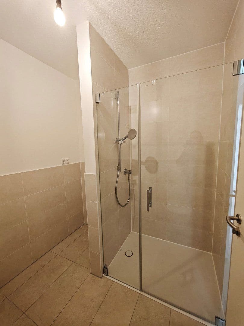 Prenájom bytu 2-izbový 57 m², Lilli-Kurowski-Straße 9, München, Bavorsko Prenájom bytu 2-izbový 57 m², Lilli-Kurowski-Straße 9, München, Bavorsko