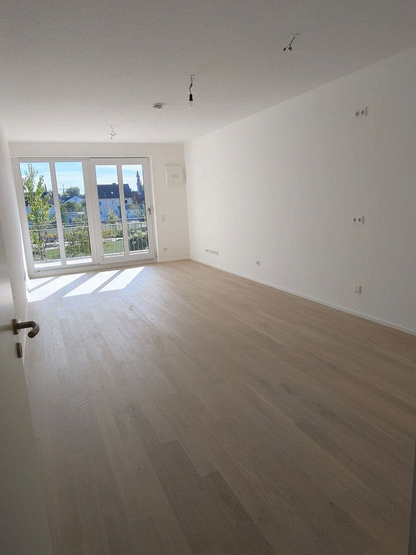 Prenájom bytu 2-izbový 57 m², Lilli-Kurowski-Straße 9, München, Bavorsko Prenájom bytu 2-izbový 57 m², Lilli-Kurowski-Straße 9, München, Bavorsko