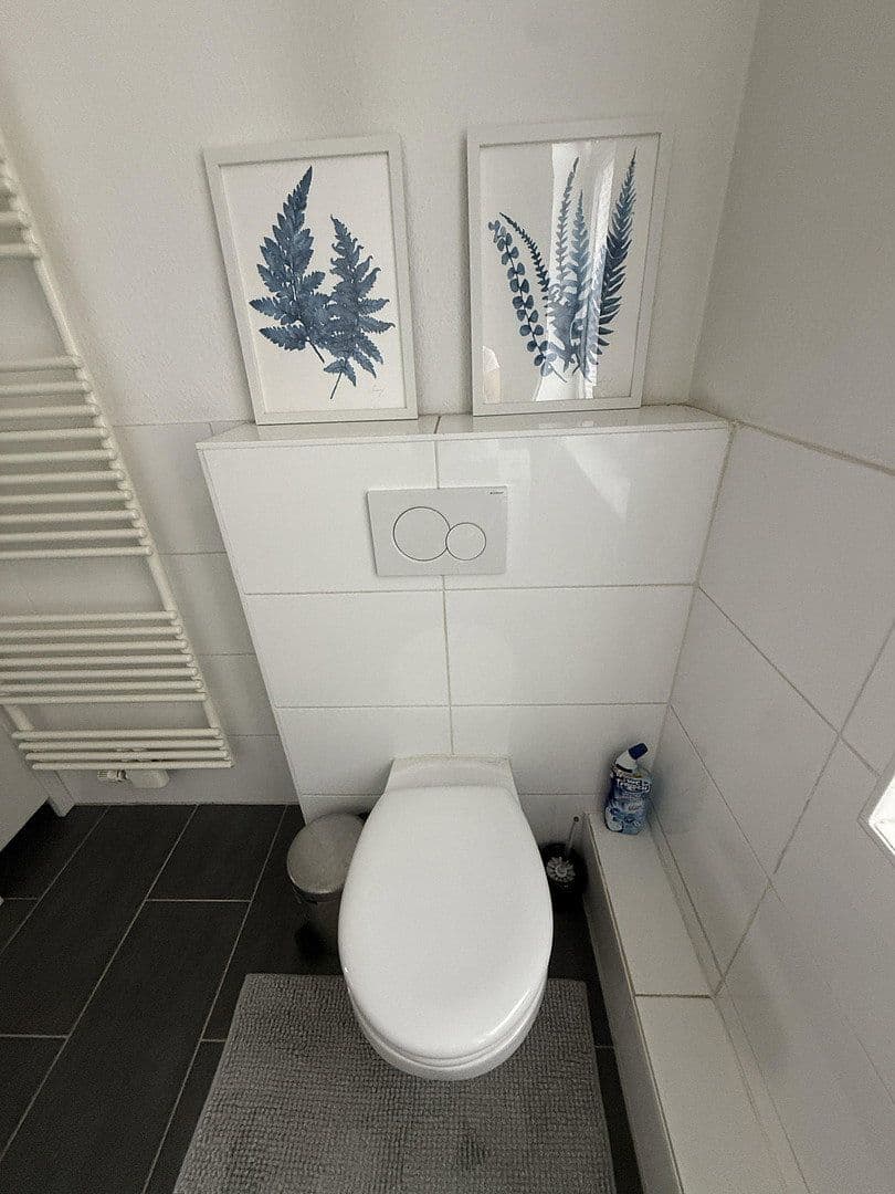 Prenájom bytu 2-izbový 60 m², Wiesbaden, Hesensko Prenájom bytu 2-izbový 60 m², Wiesbaden, Hesensko