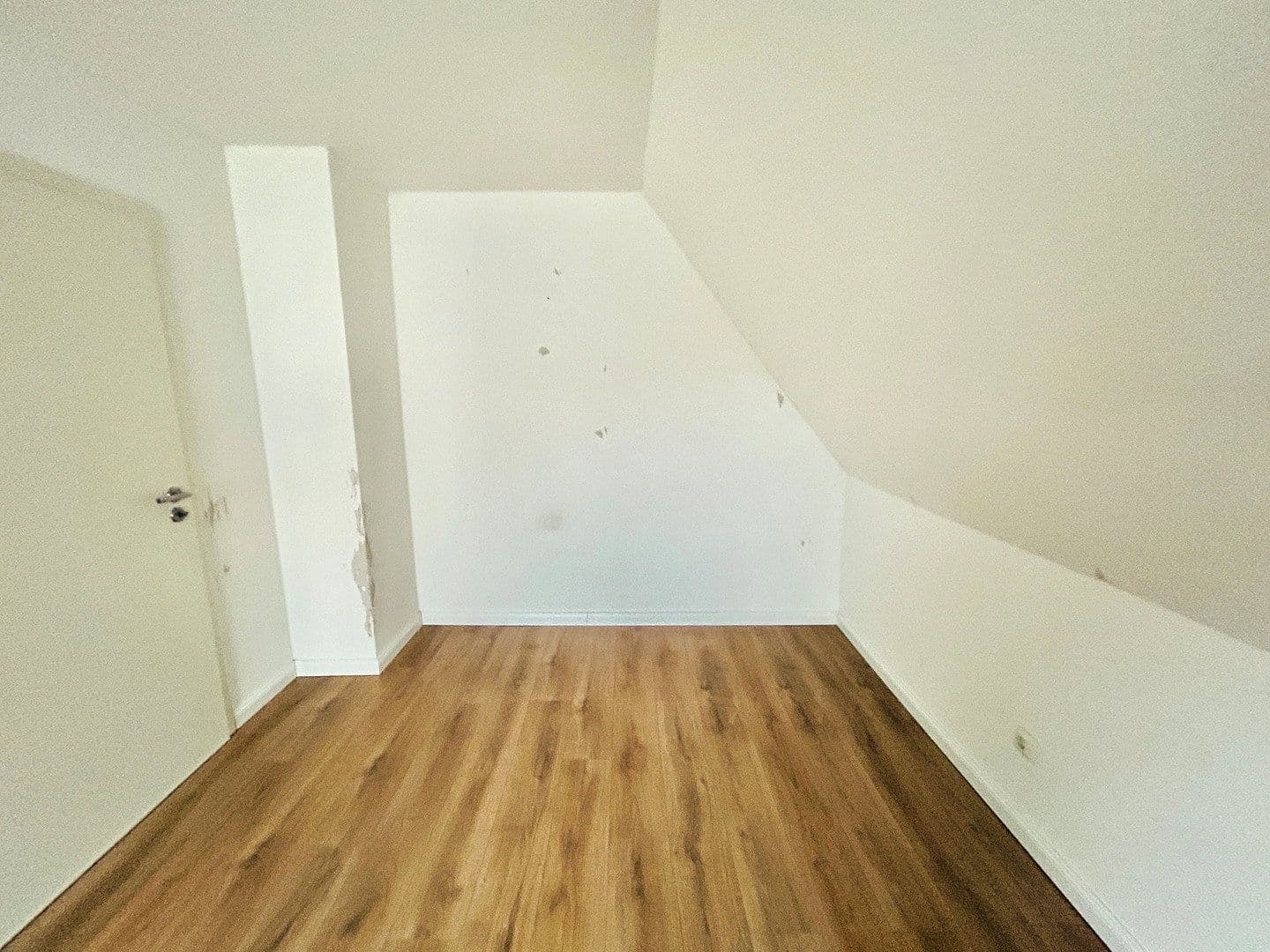 Prenájom bytu 3-izbový 92 m², Gifhorn, Dolné Sasko Prenájom bytu 3-izbový 92 m², Gifhorn, Dolné Sasko