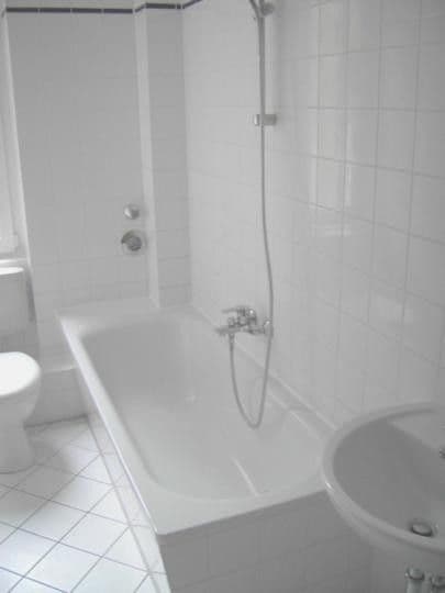 Prenájom bytu 4-izbový 114 m², Berlin, Berlín Prenájom bytu 4-izbový 114 m², Berlin, Berlín
