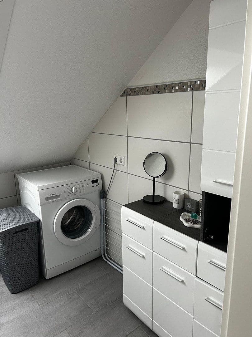 Prenájom bytu 2-izbový 50 m², Blaubeuren, Bádensko-Wurttembersko Prenájom bytu 2-izbový 50 m², Blaubeuren, Bádensko-Wurttembersko