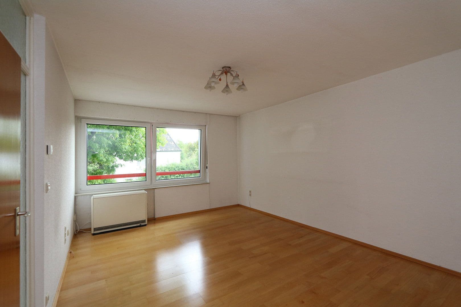 Predaj bytu 4-izbový 90 m², Gräfelfinger Str., München, Bavorsko Predaj bytu 4-izbový 90 m², Gräfelfinger Str., München, Bavorsko