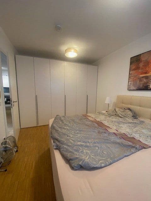 Prenájom bytu 2-izbový 53 m², Frankfurt am Main, Hesensko Prenájom bytu 2-izbový 53 m², Frankfurt am Main, Hesensko