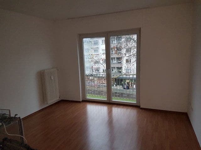 Prenájom bytu 2-izbový 54 m², Karlsruhe, Bádensko-Wurttembersko Prenájom bytu 2-izbový 54 m², Karlsruhe, Bádensko-Wurttembersko
