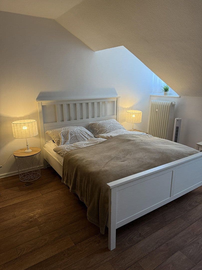 Prenájom bytu 2-izbový 60 m², Wiesbaden, Hesensko Prenájom bytu 2-izbový 60 m², Wiesbaden, Hesensko