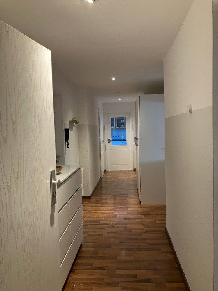 Prenájom bytu 3-izbový 96 m², Hastverstraße, Nürnberg, Bavorsko Prenájom bytu 3-izbový 96 m², Hastverstraße, Nürnberg, Bavorsko