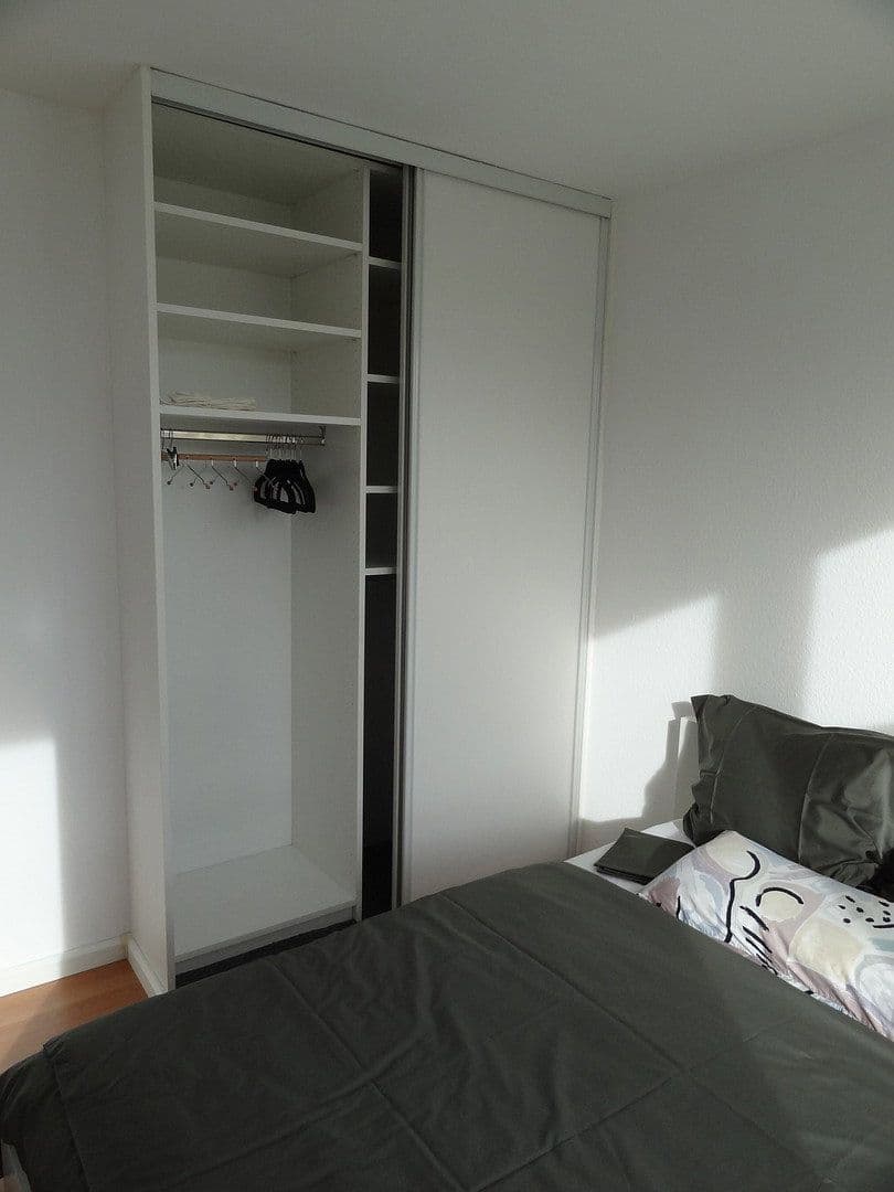 Prenájom bytu 2-izbový 48 m², Budapesterstr. 7/9, Berlin OT Tiergarten, Berlín Prenájom bytu 2-izbový 48 m², Budapesterstr. 7/9, Berlin OT Tiergarten, Berlín