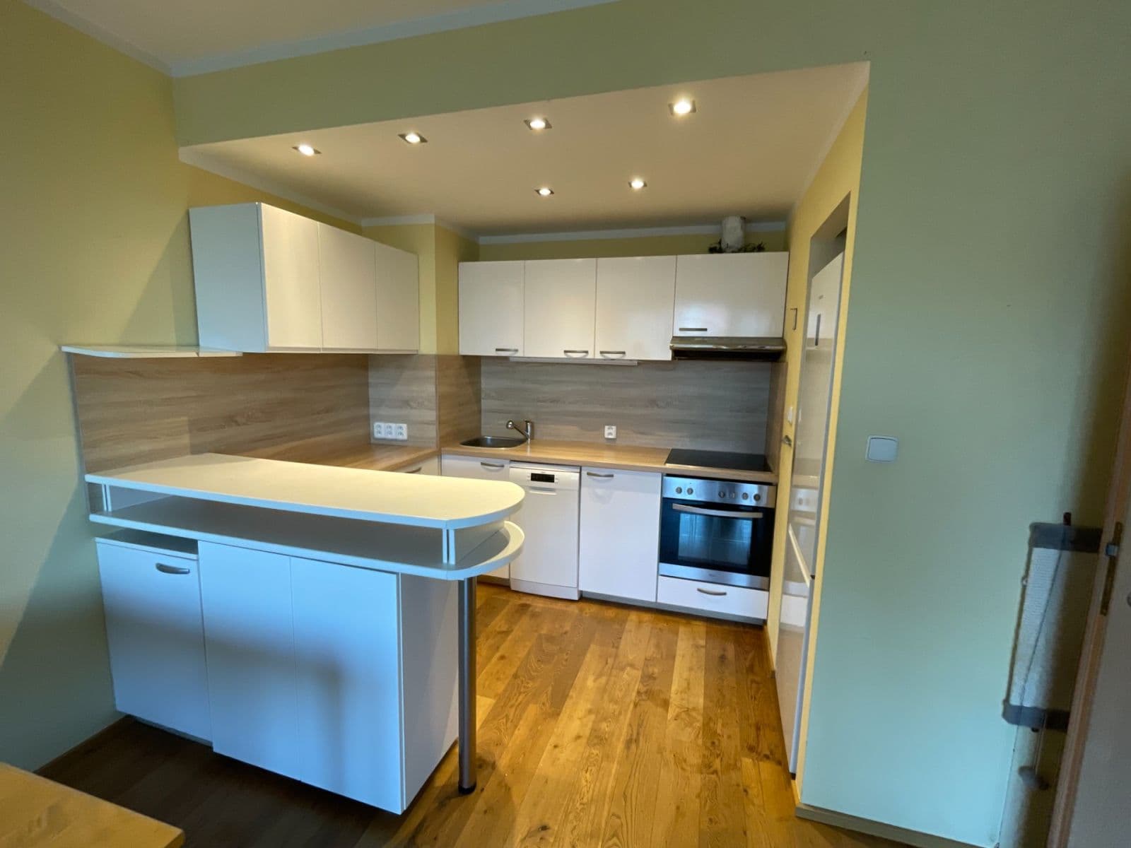 Prenájom bytu 2-izbový 48 m², Wassermannova, Praha, Praha Prenájom bytu 2-izbový 48 m², Wassermannova, Praha, Praha